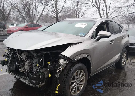 2018 Lexus Nx 300 z USA, uszkodzony, nr VIN JTJBARBZ1J2161921